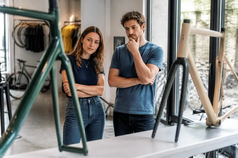 Essai de deux cadres pour choisir quelle taille de vélo pour 1m75.